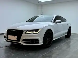 Audi Audi S7 2013