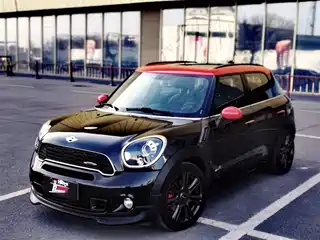 MINI JCW COUNTRYMAN 2014