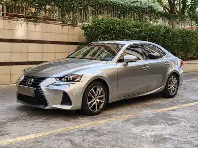 Lexus IS 2017