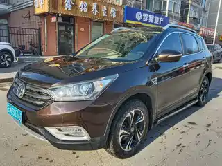 Dongfeng Aeolus Fengshen AX7 2016