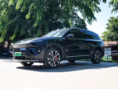 NIO ES8 2024