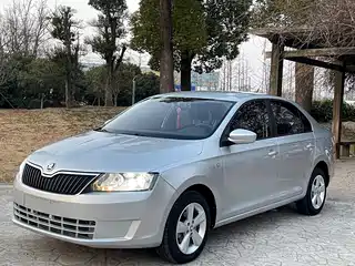 Škoda Rapid 2015