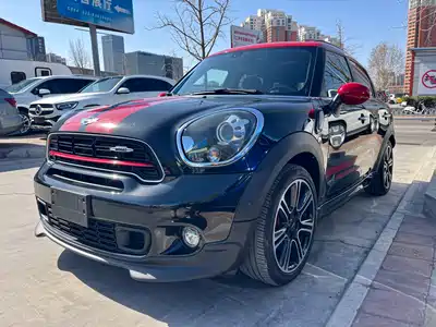 MINI JCW COUNTRYMAN 2016