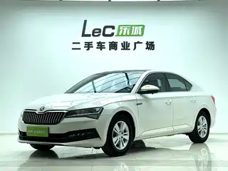 Škoda Superb 2019