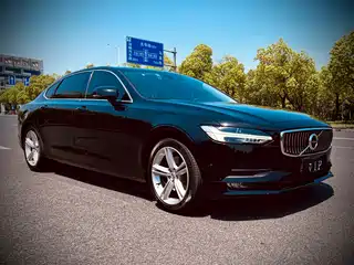 Volvo S90 2017