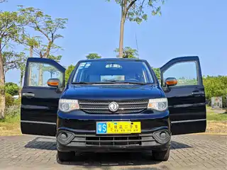 Dongfeng ZNA Shuaike 2016