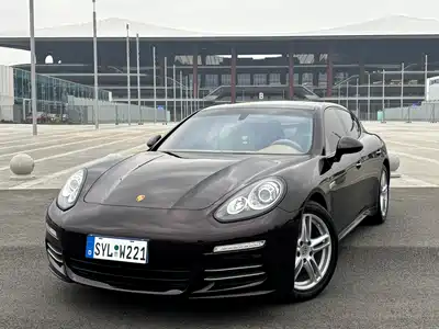 Porsche Panamera 2013