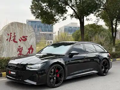 Audi RS 6 2021