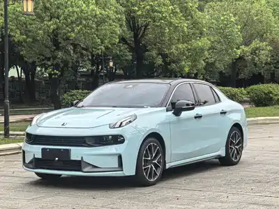 Lynk & Co 03 2021