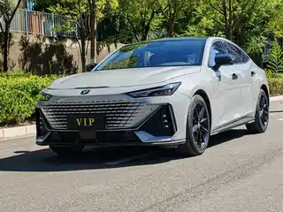 Changan UNI-V 2022