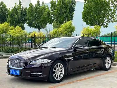 Jaguar XJ 2013
