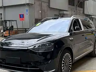 AITO Wenjie M9 2025