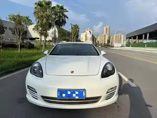 Porsche Panamera 2013