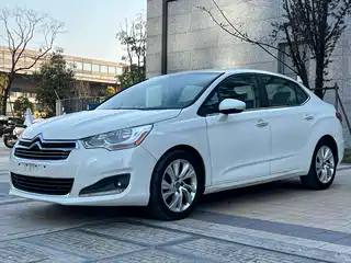 Citroën C4L 2014