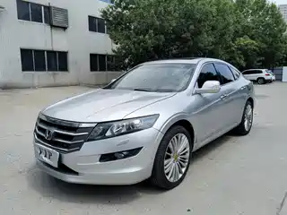 Honda Crosstour 2010