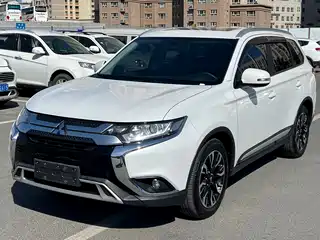 Mitsubishi Outlander 2019