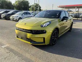 Lynk & Co 03 2020