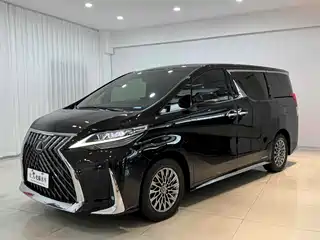 Lexus LM 2022