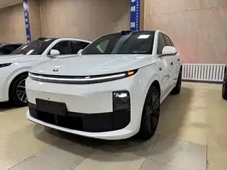Li Auto L6 2024