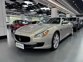 Maserati Quattroporte 2014