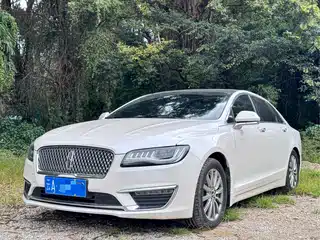 Lincoln MKZ 2019