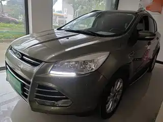 Ford Kuga 2016