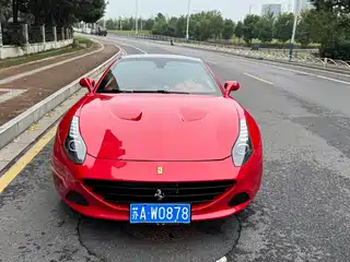 Ferrari California T 2011