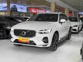 Volvo XC60 Plug-in Hybrid 2022