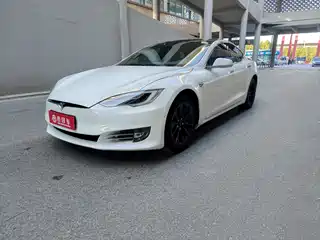 Tesla Model S 2017