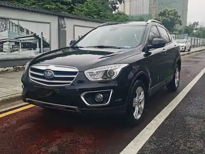 Besturn X80 2015