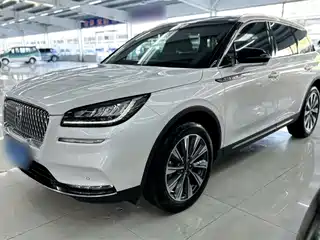 Lincoln Adventurer 2021