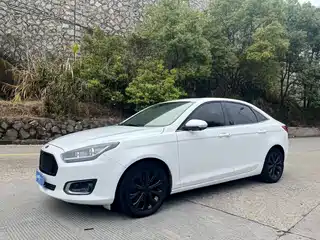 Ford Escort 2014