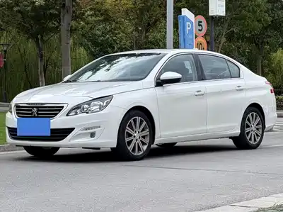Peugeot 408 2015