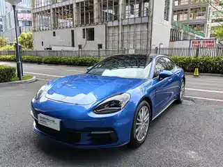 Porsche Panamera 2018