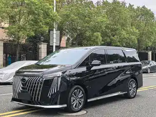 GAC Trumpchi M8 2025