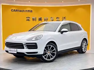 Porsche Cayenne 2021