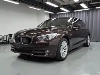 BMW 5 Series GT 2011