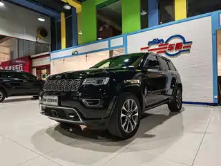 Jeep Grand Cherokee (Import) 2017