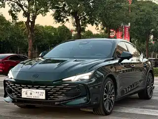 MG MG7 2023