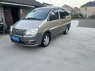 Dongfeng Fengxing Lingzhi 2013