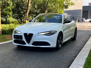 Alfa Romeo Giulia 2017