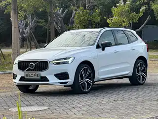 Volvo XC60 Plug-in Hybrid 2020