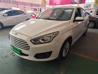 Ford Escort 2014