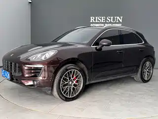 Porsche Macan 2016