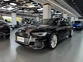 Audi A6L 2022