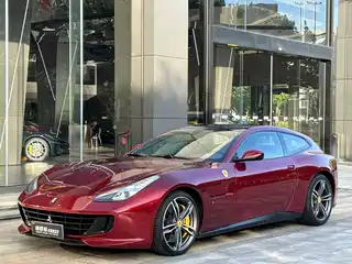 Ferrari GTC4Lusso 2017