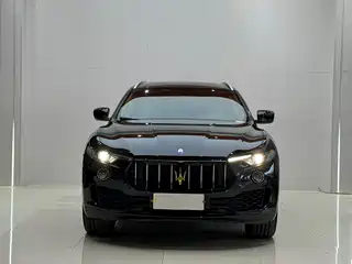 Maserati Levante 2016