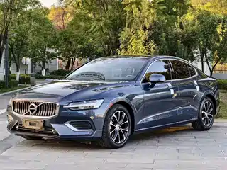 Volvo S60 2021