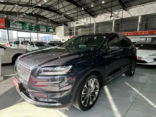 Lincoln Nautilus 2022