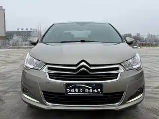 Citroën C4L 2013